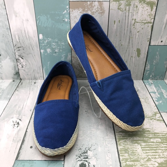 Lucky Brand Shoes - Lucky Band Canvas Espadrille Flats Size 8.5